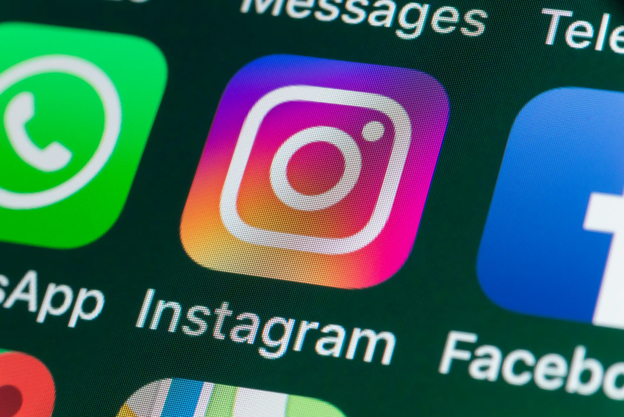 메타, 'Instagram Plus' 유료 구독 테스트 — 익명 스토리 보기, 월 1에서 2달러