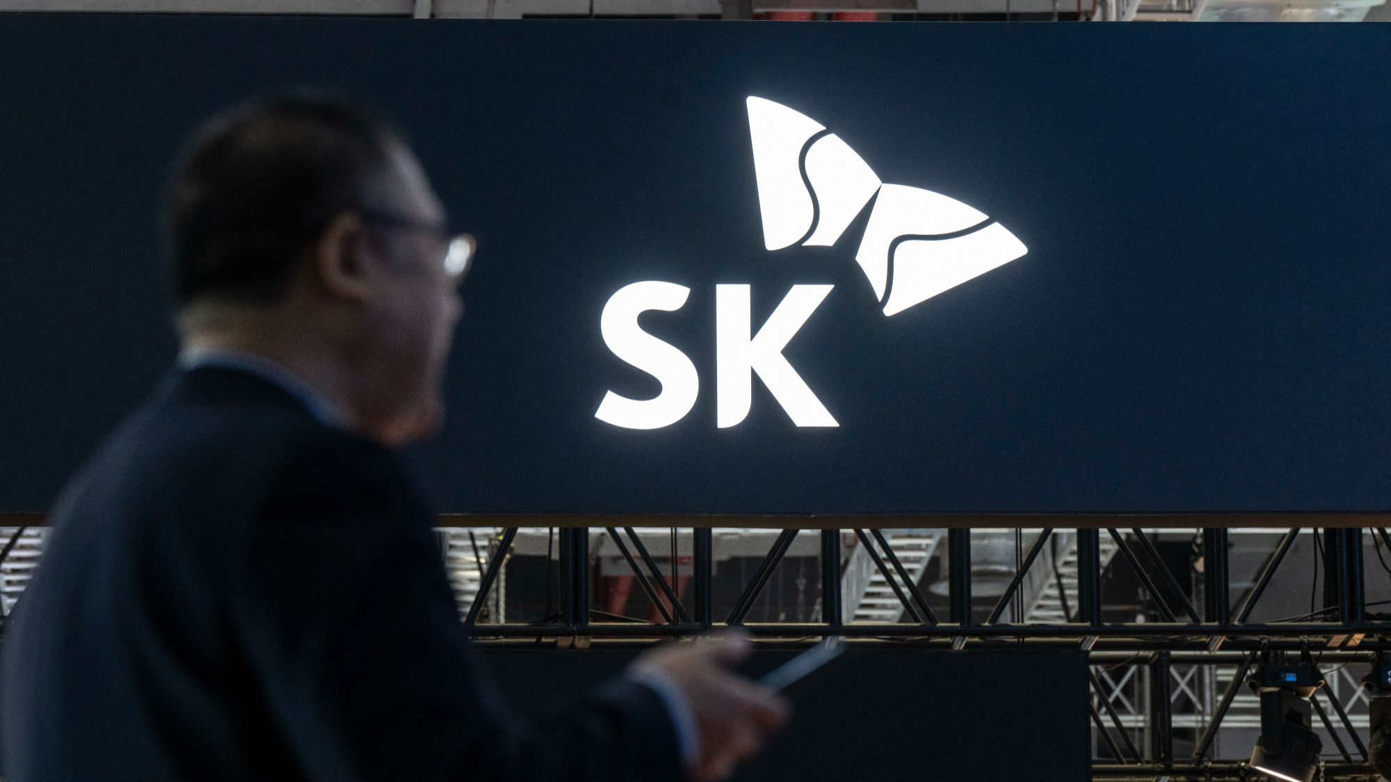 SK하이닉스, ASML에 80억 달러 EUV 장비 주문 — ASML 역대 최대 단일 주문